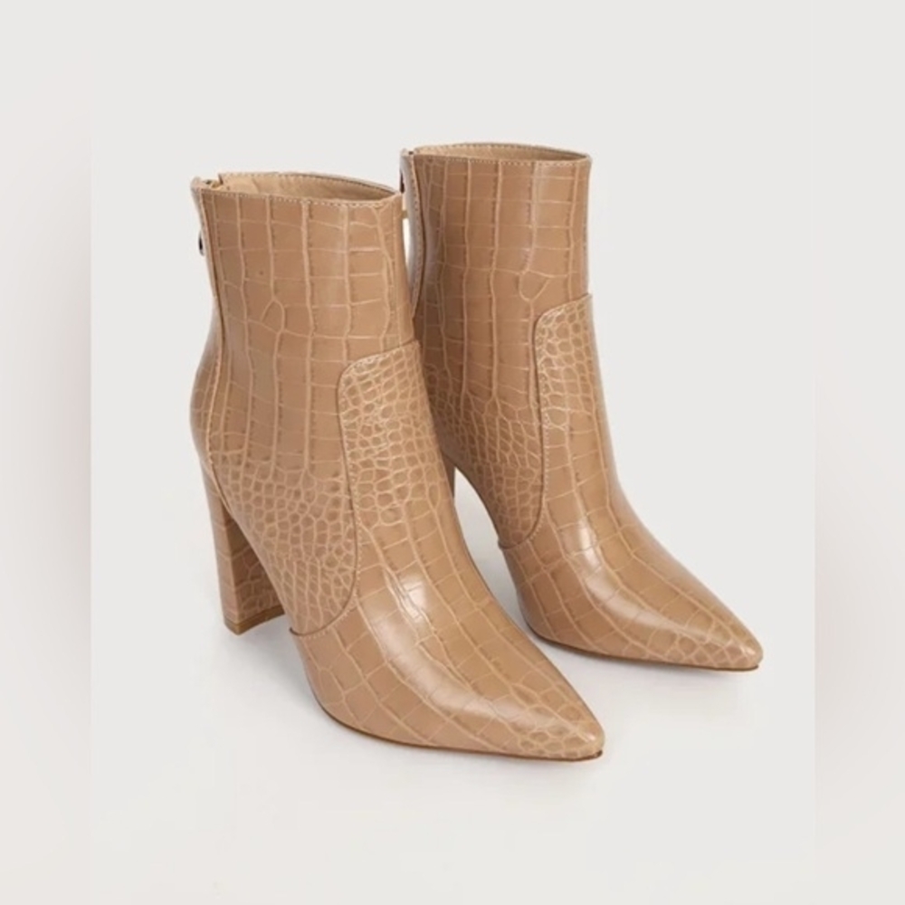 Size 8 - Billini - Kourt Tan Croc-Embossed Ankle Boots - Like New/No Box